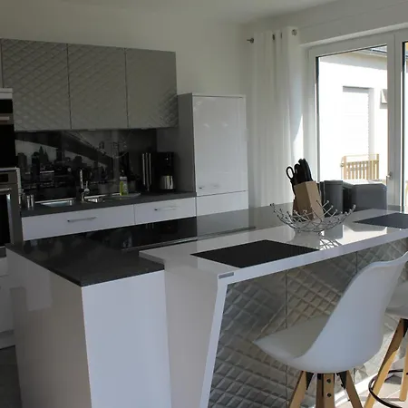 Exklusives Mit Grosser Dachterrasse Řezno