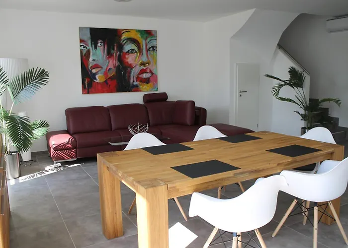Exklusives Mit Grosser Dachterrasse ريغنسبورغ